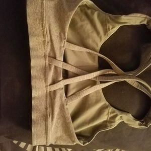 lululemon sports bra